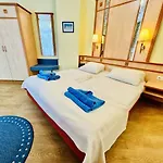 Residenz Seestern, Seegrund